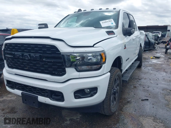 2024 Ram 2500 Big Horn with VIN 3C6UR5DL2RG378362, listed as a IAAI auction lot 42084302 with 4,505 mi miles and . Bid and sale history available at DreamBid. Image 17.