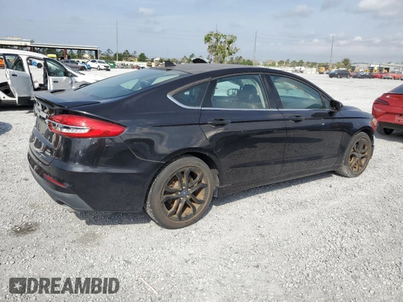 2020 Ford Fusion SE with VIN 3FA6P0HD7LR261102, listed as a Copart auction lot 47469275 with 26,894 mi miles and Salvage Title. Bid and sale history available at carsss.com. Image 3.