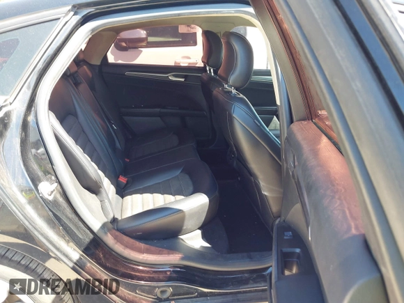 2017 Ford Fusion SE with VIN 3FA6P0H9XHR253790, listed as a IAAI auction lot 41838336 with 116,973 mi miles. Bid and sale history available at carsss.com. Image 8.