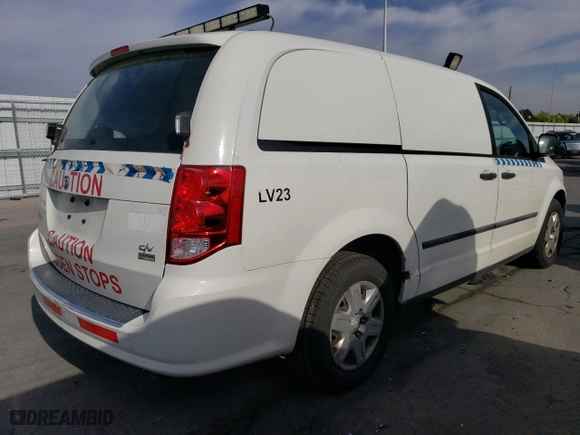 2013 Ram Cargo Van Tradesman with VIN 2C4JRGAG7DR688797, listed as a Copart auction lot 75758044 with 106,422 mi miles and Clean Title. Bid and sale history available at carsss.com. Image 3.