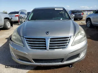 2013 Hyundai Equus Signature with VIN KMHGH4JH4DU058836, listed as a Copart auction lot 51837815 with 112,093 mi miles and Salvage Title. Bid and sale history available at DreamBid. Image 5.