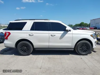 2019 Ford Expedition XLT with VIN 1FMJU1HT3KEA10827, listed as a IAAI auction lot 42016508 with 83,286 mi miles. Bid and sale history available at carsss.com. Image 13.