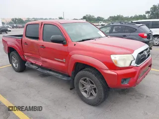2013 Toyota Tacoma PreRunner z VIN 5TFJX4GN6DX016967, wystawiony jako IAAI lot #42276219 z przebiegiem 207 583 mil mil oraz . Historia ofert i sprzedaży dostępna na DreamBid. Obrazek 1.