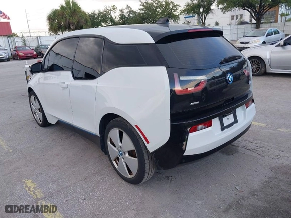 2015 BMW i3 with VIN WBY1Z4C59FV503755, listed as a IAAI auction lot 41303560 with NaN miles. Bid and sale history available at carsss.com. Image 3.
