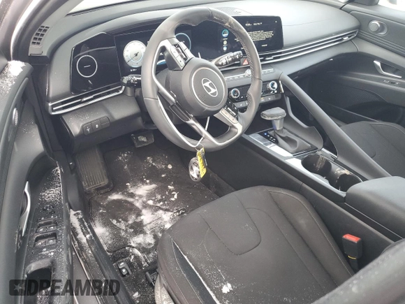 2024 Hyundai Elantra SEL with VIN KMHLS4DG3RU843407, listed as a Copart auction lot 44775405 with 1,904 mi miles and Salvage title. Bid and sale history available at DreamBid. Image 8.