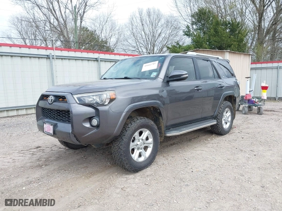 2017 Toyota 4Runner SR5 with VIN JTEBU5JR1H5444831, listed as a IAAI auction lot 41662707 with 104,173 mi miles. Bid and sale history available at carsss.com. Image 2.