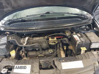 2005 Dodge Caravan SE with VIN 1D4GP24R55B294220, listed as a IAAI auction lot 42381175 with 260,980 mi miles and . Bid and sale history available at DreamBid. Image 10.