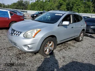 2011 Nissan Rogue SV z VIN JN8AS5MT3BW182474, wystawiony jako Copart lot #61695105 z przebiegiem 82 450 mil mil oraz Czysty tytuł • Clean title. Historia ofert i sprzedaży dostępna na DreamBid. Obrazek 1.