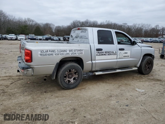 2010 Dodge Dakota Bighorn/Lonestar z VIN 1D7CE3GK3AS202401, wystawiony jako Copart lot #87529045 z przebiegiem 175 258 mil mil oraz Czysty tytuł • Clean title. Historia ofert i sprzedaży dostępna na DreamBid. Obrazek 3.