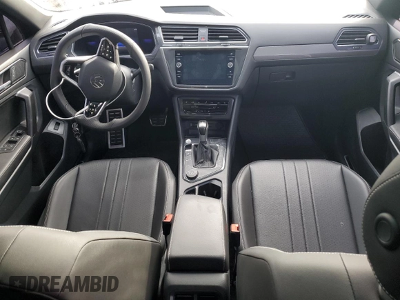 2022 Volkswagen Tiguan SE R-Line Black with VIN 3VV8B7AX2NM148304, listed as a Copart auction lot 81351484 with 46,348 mi miles and Salvage Title. Bid and sale history available at DreamBid. Image 8.