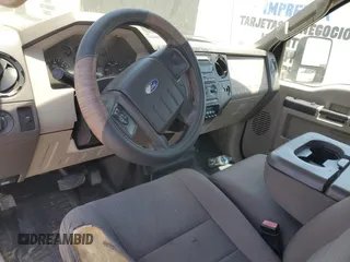 2009 Ford F-350 with VIN 1FDSF35Y09EA28559, listed as a Copart auction lot 59176095 with 235,792 mi miles and Clean title. Bid and sale history available at DreamBid. Image 9.