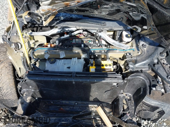2021 Tesla Model S Long Range Plus z VIN 5YJSA1E24MF426299, wystawiony jako IAAI lot #41673498 z przebiegiem 102 035 mil mil oraz . Historia ofert i sprzedaży dostępna na DreamBid. Obrazek 10.