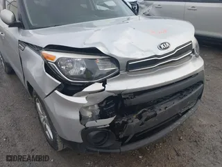 2017 Kia Soul with VIN KNDJN2A28H7429794, listed as a IAAI auction lot 41139087 with 114,309 mi miles. Bid and sale history available at carsss.com. Image 6.