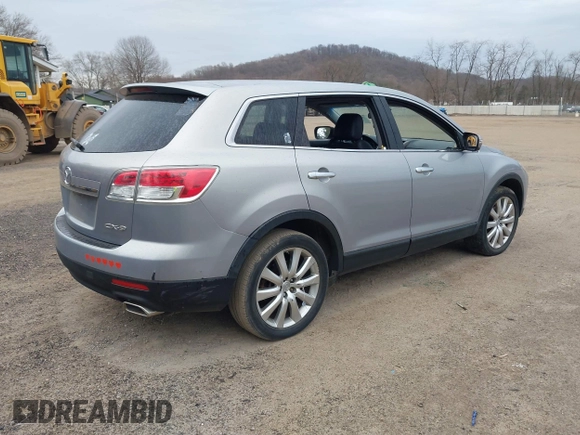2008 Mazda CX-9 Touring with VIN JM3TB28A080157191, listed as a IAAI auction lot 41897470 with 245,364 mi miles and . Bid and sale history available at carsss.com. Image 4.
