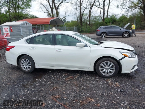 2016 Nissan Altima SR with VIN 1N4AL3AP7GC205080, listed as a IAAI auction lot 41974212 with 61,858 mi miles and . Bid and sale history available at DreamBid. Image 13.