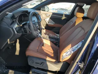 2023 Audi Q3 S line Premium z VIN WA1DECF35P1075264, wystawiony jako Copart lot #88866885 z przebiegiem 42 824 mil mil oraz Szkody całkowita. Historia ofert i sprzedaży dostępna na DreamBid. Obrazek 7.
