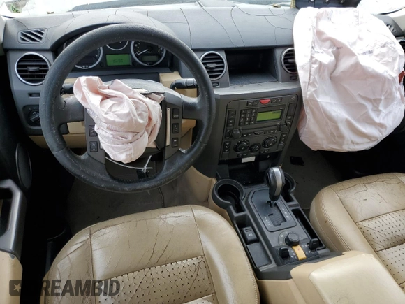 2007 Land Rover LR3 SE z VIN SALAE25477A429288, wystawiony jako Copart lot #89366485 z przebiegiem 330 404 mil mil oraz Szkoda całkowita • Salvage title. Historia ofert i sprzedaży dostępna na DreamBid. Obrazek 8.