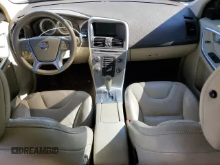 2011 Volvo XC60 3.0T with VIN YV4902DZ6B2186028, listed as a Copart auction lot 56668135 with 161,704 mi miles and Salvage title. Bid and sale history available at DreamBid. Image 8.