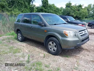 2007 Honda Pilot LX with VIN 2HKYF18137H507184, listed as a IAAI auction lot 42655353 with 202,383 mi miles and . Bid and sale history available at DreamBid. Image 1.
