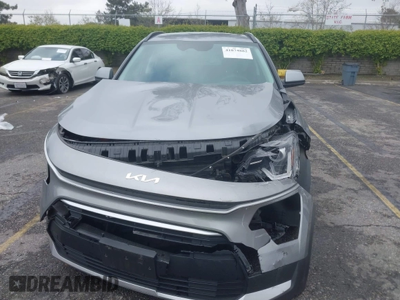 2023 Kia Niro LX with VIN KNDCP3LE5P5090549, listed as a IAAI auction lot 41874882 with 25,894 mi miles. Bid and sale history available at carsss.com. Image 12.