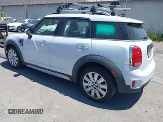 2019 MINI Countryman Cooper S with VIN WMZYT3C59K3J32727, listed as a IAAI auction lot 42328441 with Not provided miles and . Bid and sale history available at DreamBid. Image 3.