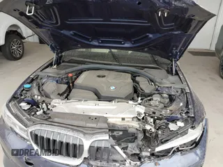 2020 BMW 3 Series 330i with VIN 3MW5R1J00L8B42355, listed as a IAAI auction lot 41817750 with 52,069 mi miles. Bid and sale history available at carsss.com. Image 10.