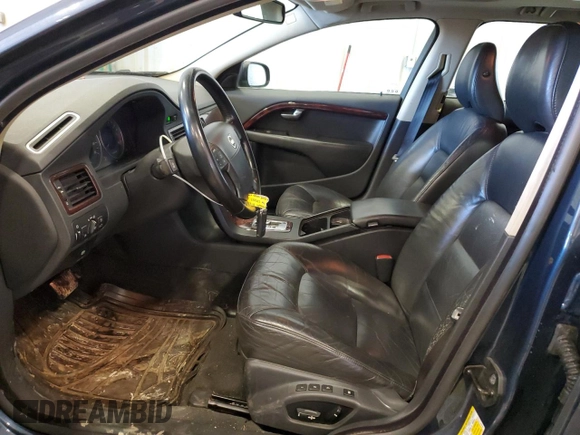 2008 Volvo V70 with VIN YV1BW982281049363, listed as a Copart auction lot 48345355 with 173,865 mi miles and Non Repairable. Bid and sale history available at DreamBid. Image 7.
