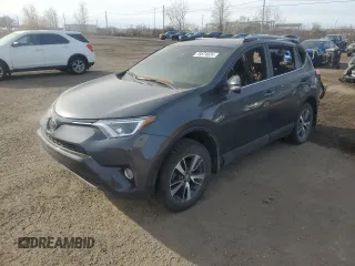2018 Toyota RAV4 XLE z VIN 2T3RFREV4JW767488, wystawiony jako Copart lot #78574824 z przebiegiem Nie podano mil oraz Nie do naprawy • Non repairable. Historia ofert i sprzedaży dostępna na DreamBid. Obrazek 1.