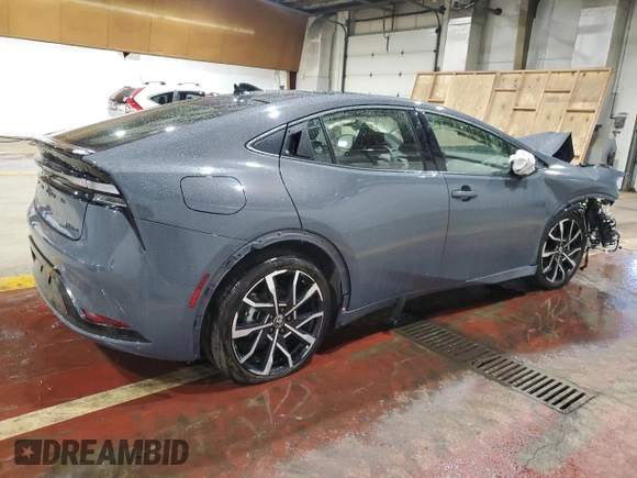 2024 Toyota Prius SE z VIN JTDACACU4R3034180, wystawiony jako Copart lot #46998625 z przebiegiem 5 288 mil mil oraz Szkoda całkowita • Salvage title. Historia ofert i sprzedaży dostępna na DreamBid. Obrazek 3.