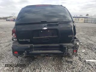 2005 Chevrolet TrailBlazer LS with VIN 1GNDS13S452121647, listed as a Copart auction lot 76577833 with 0 mi miles and Salvage Title. Bid and sale history available at carsss.com. Image 6.