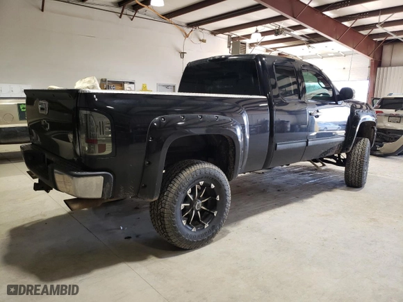 2012 Chevrolet Silverado 1500 LT with VIN 1GCRKSE76CZ317431, listed as a Copart auction lot 50290605 with 182,472 mi miles and Salvage Title. Bid and sale history available at carsss.com. Image 3.