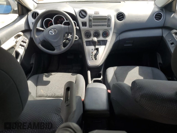 2010 Toyota Matrix z VIN 2T1KU4EE6AC350085, wystawiony jako Copart lot #55460815 z przebiegiem 121 426 mil mil oraz Szkoda całkowita • Salvage title. Historia ofert i sprzedaży dostępna na DreamBid. Obrazek 8.
