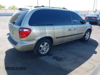 2005 Dodge Caravan SXT with VIN 1D4GP45R35B160641, listed as a IAAI auction lot 42132099 with 196,731 mi miles and . Bid and sale history available at carsss.com. Image 4.