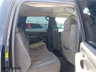 2006 Chevrolet Silverado 1500 LS with VIN 2GCEK13V561331599, listed as a IAAI auction lot 41990540 with 364,675 mi miles. Bid and sale history available at carsss.com. Image 8.