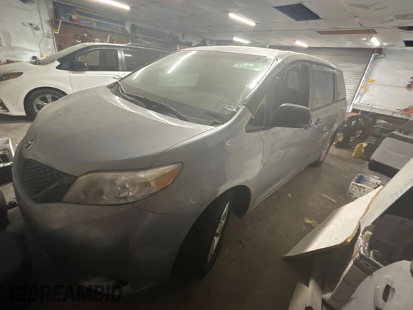 2015 Toyota Sienna L with VIN 5TDZK3DC5FS623224, listed as a Copart auction lot 54958485 with 82,419 mi miles and Salvage Title. Bid and sale history available at carsss.com. Image 2.