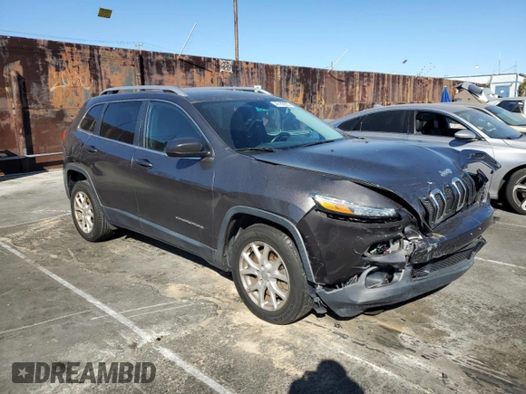 2018 Jeep Cherokee Latitude Plus with VIN 1C4PJLLBXJD553159, listed as a Copart auction lot 46189905 with 79,216 mi miles and Salvage Title. Bid and sale history available at carsss.com. Image 4.