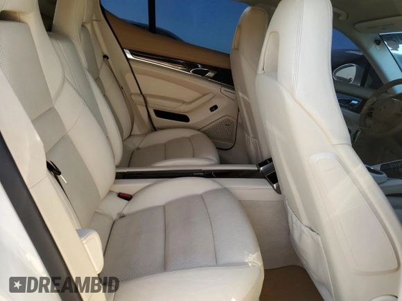 2010 Porsche Panamera S z VIN WP0AB2A77AL062842, wystawiony jako Copart lot #52583415 z przebiegiem 47 094 mil mil oraz Szkoda całkowita • Salvage title. Historia ofert i sprzedaży dostępna na DreamBid. Obrazek 10.