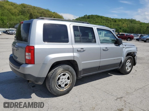 2014 Jeep Patriot Sport with VIN 1C4NJRBB0ED847977, listed as a Copart auction lot 55670985 with 98,042 mi miles and Salvage Title. Bid and sale history available at DreamBid. Image 3.