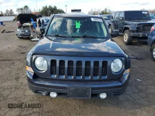 2015 Jeep Patriot Altitude z VIN 1C4NJRBB2FD348583, wystawiony jako Copart lot #50099155 z przebiegiem 174 720 mil mil oraz Czysty tytuł • Clean title. Historia ofert i sprzedaży dostępna na DreamBid. Obrazek 5.