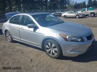 2009 Honda Accord Sdn EX-L with VIN 1HGCP26879A138662, listed as a IAAI auction lot 42032356 with 147,786 mi miles. Bid and sale history available at carsss.com. Image 1.
