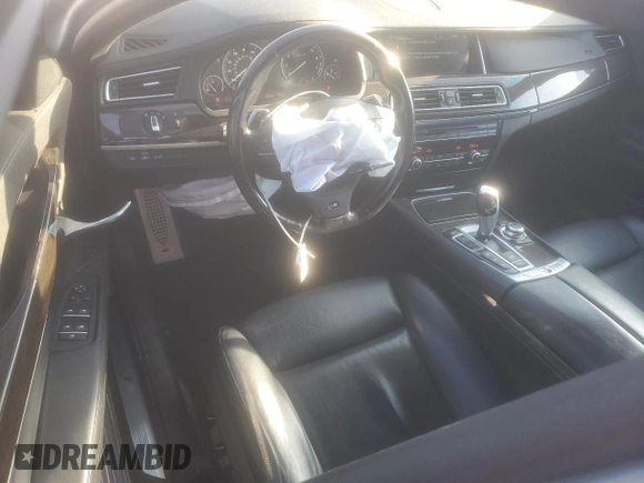 2013 BMW 7 Series 750Li xDrive с VIN WBAYF8C5XDD141001, выставлен на аукционе Copart как лот 48727635 с пробегом 131 462 миль миль и Списание • Salvage title. История ставок и продаж доступна на DreamBid. Изображение 8.