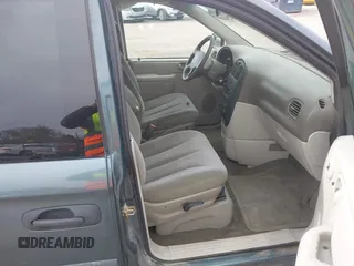 2006 Dodge Caravan SE with VIN 1D4GP25R66B624902, listed as a IAAI auction lot 41851194 with 142,923 mi miles and . Bid and sale history available at carsss.com. Image 5.