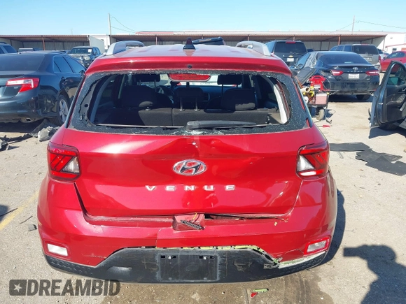 2020 Hyundai Venue SEL with VIN KMHRC8A3XLU018200, listed as a IAAI auction lot 41707122 with 21,529 mi miles. Bid and sale history available at carsss.com. Image 16.