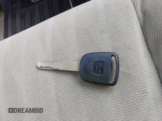 2004 Honda Civic LX z VIN 2HGES16514H637118, wystawiony jako IAAI lot #42361168 z przebiegiem 205 705 mil mil oraz . Historia ofert i sprzedaży dostępna na DreamBid. Obrazek 11.