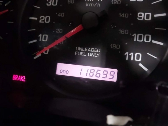2000 Nissan Xterra XE with VIN 5N1ED28Y0YC521984, listed as a IAAI auction lot 41845992 with NaN miles. Bid and sale history available at carsss.com. Image 15.