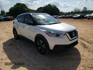 2018 Nissan Kicks SV with VIN 3N1CP5CU3JL511892, listed as a Copart auction lot 57260555 with 71,305 mi miles and Salvage title. Bid and sale history available at DreamBid. Image 14.
