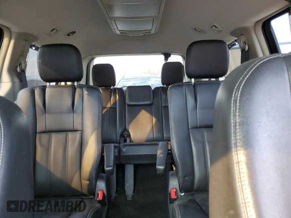 2015 Chrysler Town & Country Touring with VIN 2C4RC1BG0FR610896, listed as a Copart auction lot 50349825 with 92,584 mi miles and Salvage Title. Bid and sale history available at carsss.com. Image 10.