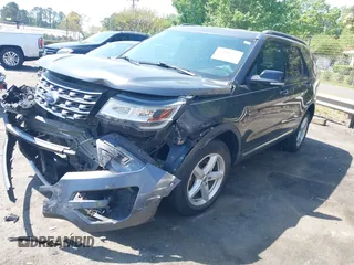 2017 Ford Explorer XLT z VIN 1FM5K8DH2HGD94422, wystawiony jako IAAI lot #42061496 z przebiegiem 104 808 mil mil oraz . Historia ofert i sprzedaży dostępna na DreamBid. Obrazek 17.
