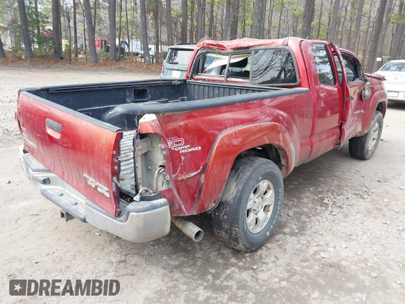 2006 Toyota Tacoma PreRunner with VIN 5TETU62N96Z154826, listed as a IAAI auction lot 41652762 with 418,565 mi miles. Bid and sale history available at carsss.com. Image 4.