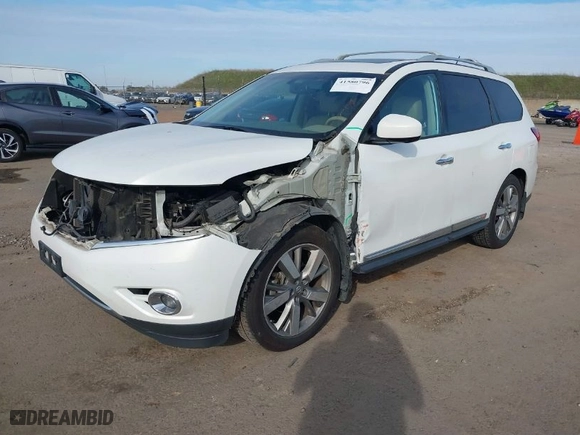 2014 Nissan Pathfinder SV with VIN 5N1AR2MM4EC689979, listed as a IAAI auction lot 41580796 with 145,418 mi miles. Bid and sale history available at carsss.com. Image 2.
